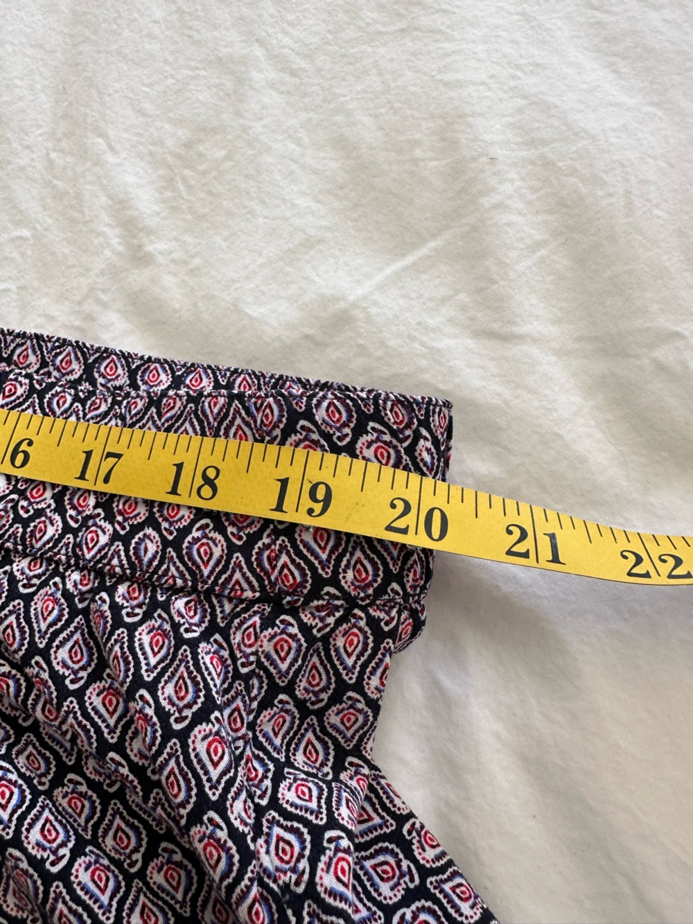 LOFT Pink Patterned Tiered A-Line Skirt with Black Trim, size large - Picture 8 of 10